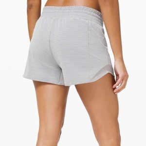 Lululemon hotty hot high rise short 4’ striped